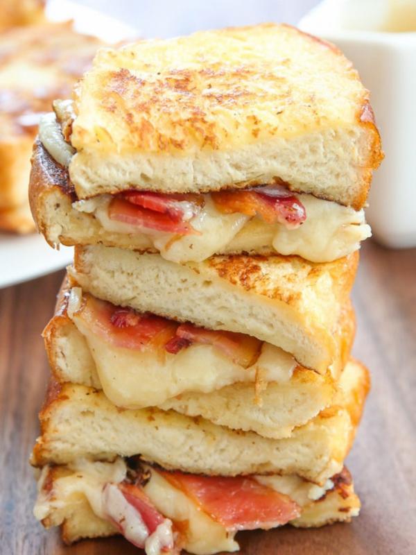 French toast grilled cheese sandwich with crispy bacon. (Via: kirblecravings.com)