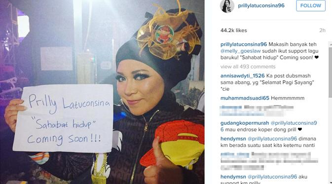 Prilly Latuconsina juga mendapat dukungan dari musisi ternama Melly Goeslaw. (foto: instagram.com/prillylatuconsina96)