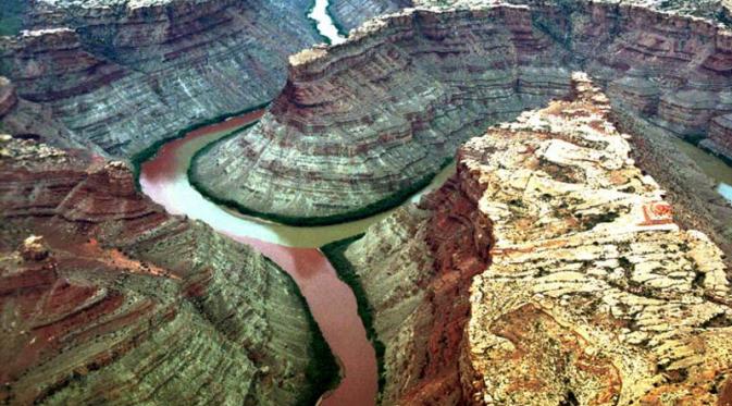 Sungai Green dan Colorado. | via: donpettygrove.blogspot.com