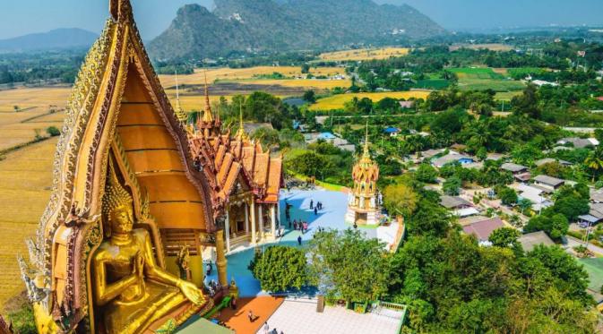 Krabi, situs Buddha terbesar di Thailand. | via: businessinsider.co.id