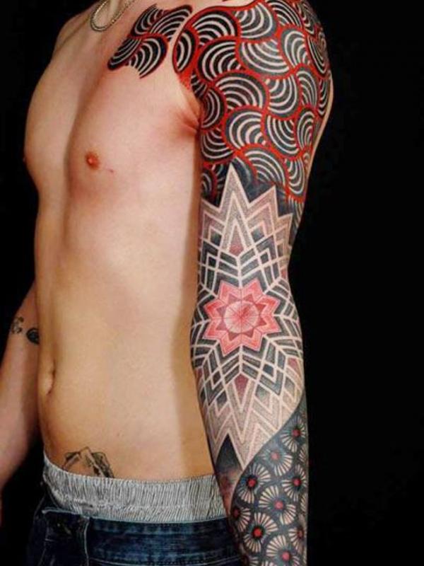 8 Inspirasi tato batik di Hari Batik Nasional | Via: tattoomagz.com