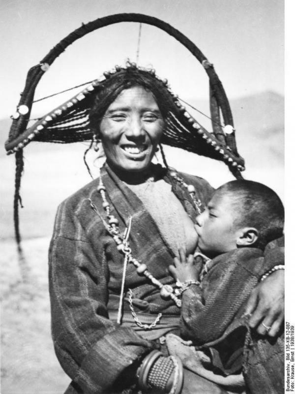 Tibetian Mama (Via: buzzfeed.com)