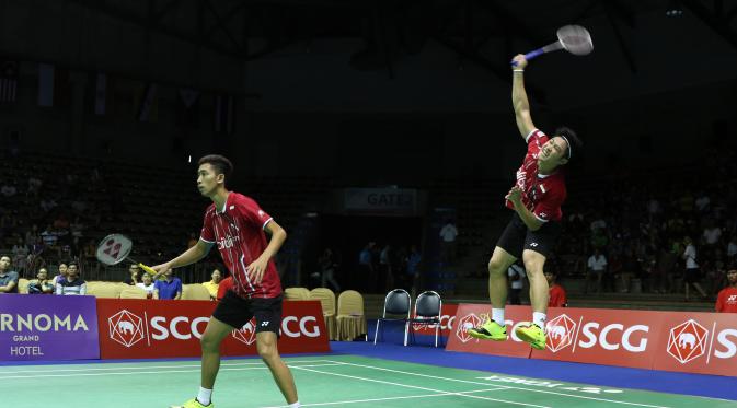 Ganda putra Indonesia Wahyu Nayaka Arya Pankaryanira/Ade Yusuf lolos ke final Thailand  Open Grand Prix Gold 2015. (Liputan6.com/Humas PP PBSI)