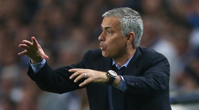 Manajer Chelsea Jose Mourinho (Reuters / Matthew Childs)