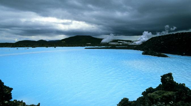 Blue Lagoon, Islandia. | via: Getty Images