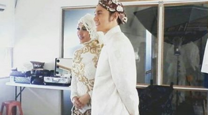 Laudya Cynthia Bella dan Vino G. Bastian di film Talak Tiga. Foto: Instagram (@banggafilmindonesia_)