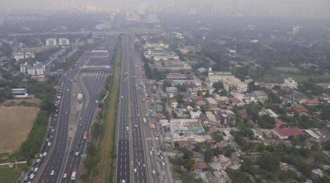 Kabut asap dari Indonesia 'go international' hingga Filipina | Via: whitelinebusiness.com