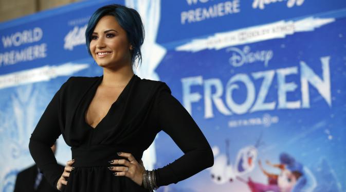 Demi Lovato (enstarz.com)