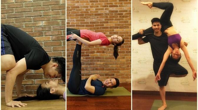 Tatjana Saphira, Glenn Alinskie dan Chelsea Olivia ber-akroyoga. (Instagram @penyogastar)