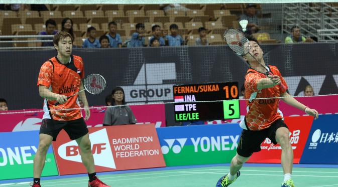 Ganda putra Indonesia Marcus Fernaldi Gideon/Kevin Sanjaya Sukamuljo lolos ke semifinal Chinese Taipei Open Grand Prix 2015, Jumat (16/10/2015). (Liputan6.com/Humas PP PBSI)