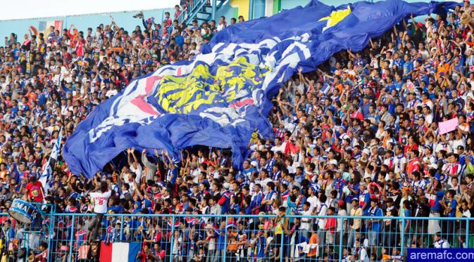 Selain bobotoh Persib, klub-klub sepak bola di Indonesia ini juga punya pendukung paling fanatik.