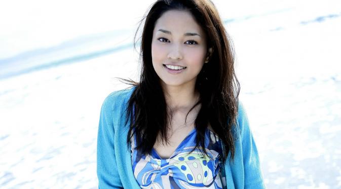 Aktris Jepang Meisa Kuroki. (whitegadget.com)