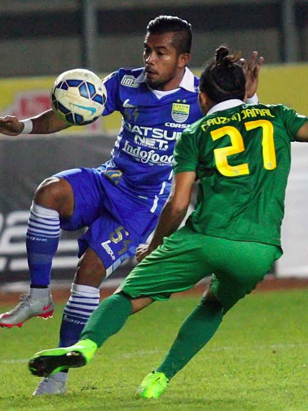 Zulham Zamrun Berhasil Bikin Bangga Persib Bandung | via: ayobandung.com