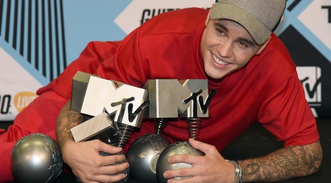 Justin Bieber di MTV Europe Music Awards 2015 (Bintang/EPA)