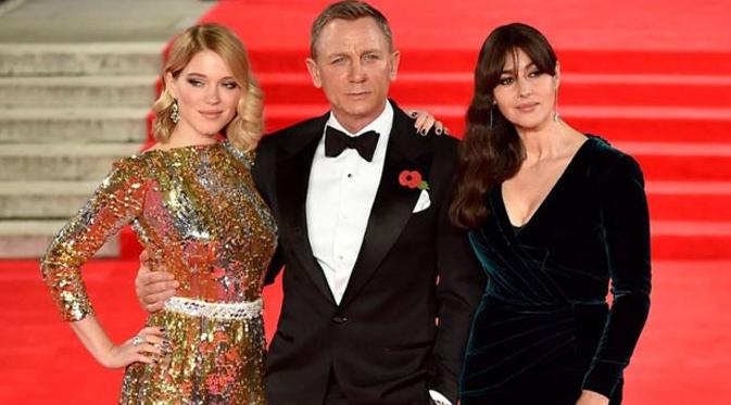 Daniel Craig di premiere dunia James Bond Spectre. (foto: bbc)