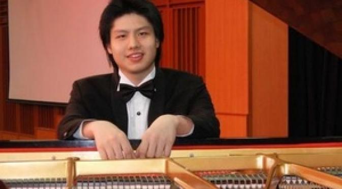 Ronald Noerjadi, pianis asal Indonesia yang wujudkan semangat Sumpah Pemuda di kancah dunia. | via: myspace.com