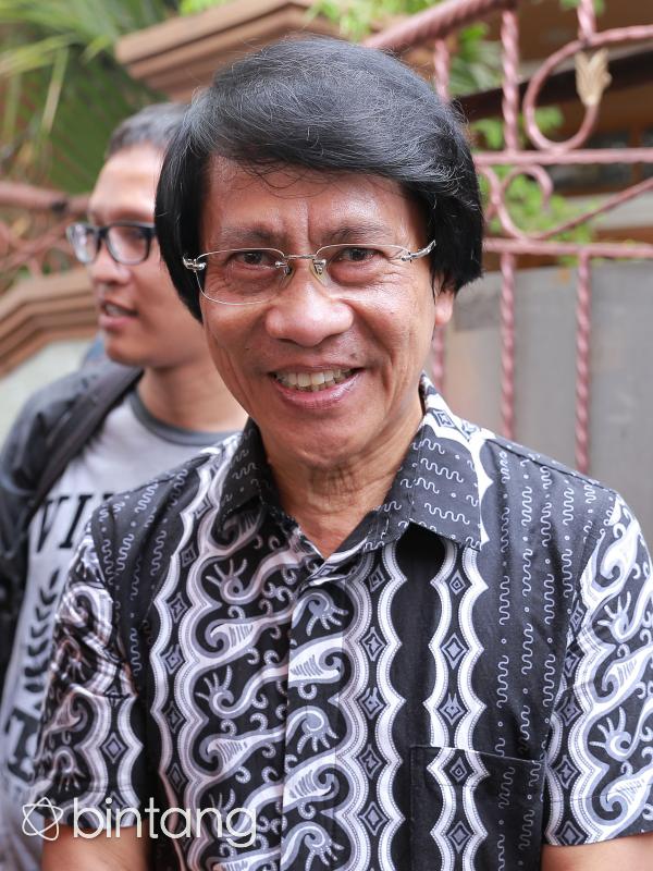 Foto pemakaman almarhum Drs. Suyadi (Pak Raden) (Galih W. Satria/bintang.com)