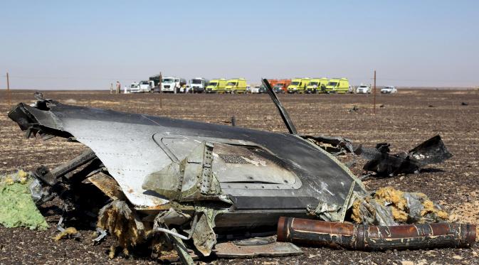 Kegagalan mesin atau teroris? Penyebab kecelakaan pesawat Rusia masih misterius (Reuters)