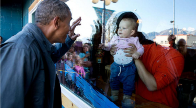 Obama gak santai | via: buzzfeed.com