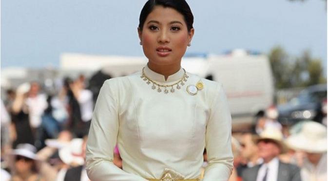 Putri Sirivannavari dari Thailand