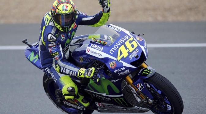 Ayah Valentino Rossi Bicara Soal Kekalahan Anaknya di MotoGP | via: slovenskenovice.si