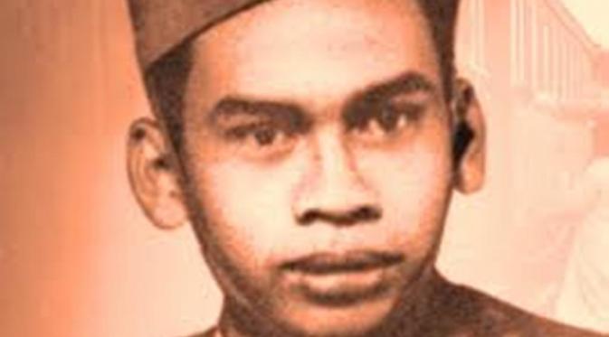 Ia lahir di Cimahi, Bandung, namun besar di Bogor. (Via: pribuminews.com)