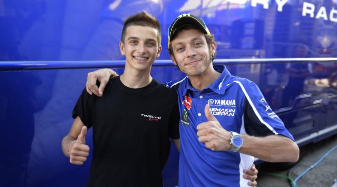 Luca Marini and Valentino Rossi_www.redbull.com