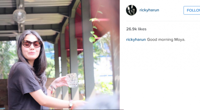 Ricky Harun ucapkan selamat pagi dengan mengunggah foto lucu sang istri [foto: instagram/rickyharun]