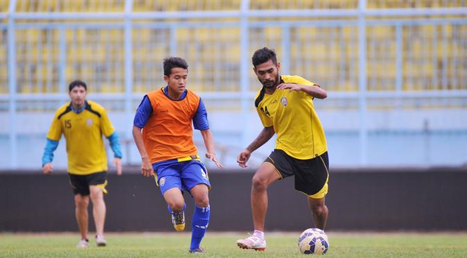 Pemain Arema dapat jatah libur dua hari sebelum gelar uji coba untuk persiapan babak 8 besar Piala Jenderal Sudirman (Rana Adwa/Liputan6.com)