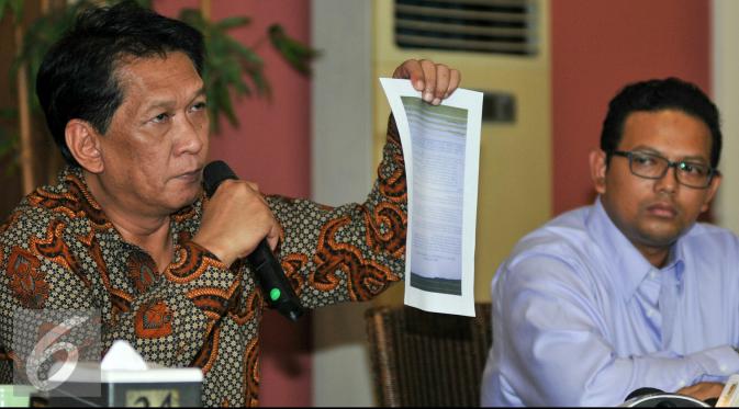 Mantan suami Andi Soraya, Rudi Sutopo saat menggelar konfrensi pers terkait kasusnya dengan boss PT Humpuss, Tommy Soeharto. [Foto: Yoppy Renanto/Liputan6.com]