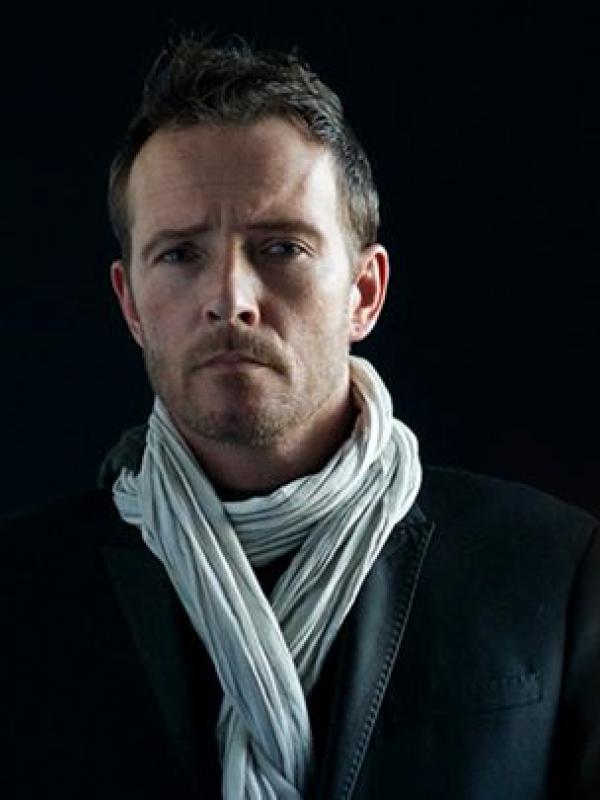 Scott Weiland (via rollingstone.com)