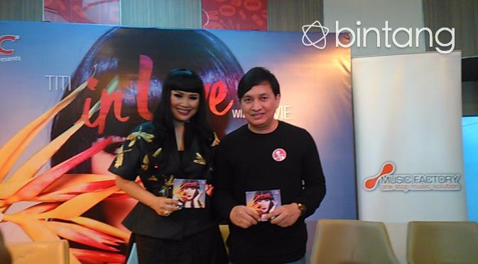 Peluncuran album Titi DJ bertajuk 'Titi in Love with Yovie' (Joanzen Yoka/Bintang.com)