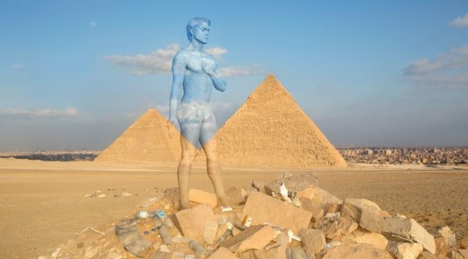 Piramida, Mesir. | via: Trinna Merry