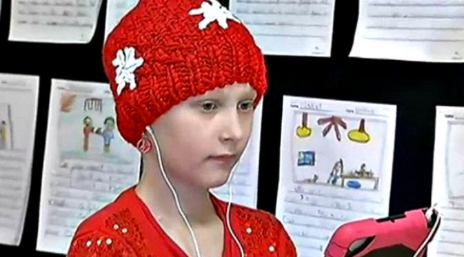 Robot ini 'hadirkan' anak penderita kanker ke sekolahnya. (Sumber NBC Washington via Daily Mail)