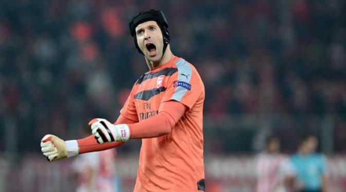 Penjaga gawang Arsenal asal Ceko, Petr Cech. (AFP/Louisa Gouliamaki)