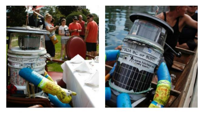 Robot hitchBOT ini berkelana ke berbagai tempat. (Sumber CBC News)