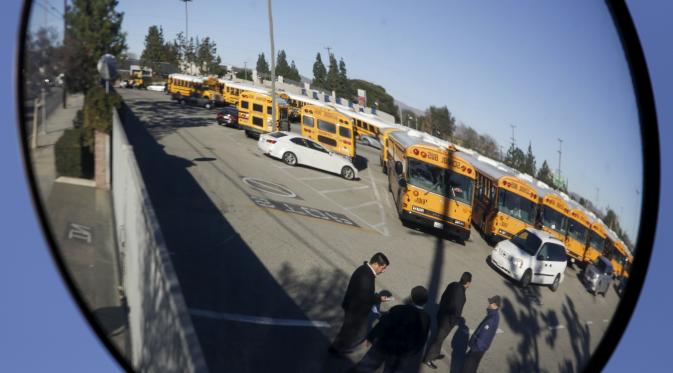 Lebih dari 640 ribu murid di Los Angeles diperintahkan tetap berada di rumah menyusul ancaman teror (Reuters)