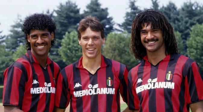 Trio legenda AC Milan: Dari kiri ke kanan: Frank Rijkaard, Marco van Basten, Ruud Gullit (AC Milan).