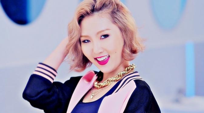 Hwasa MAMAMOO (via Soompi.com)