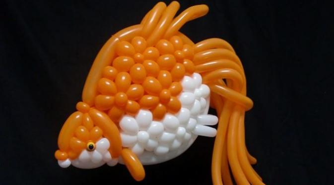 Rangkaian balon berbentuk ikan mas koki. (Foto: spoon-tamago.com)