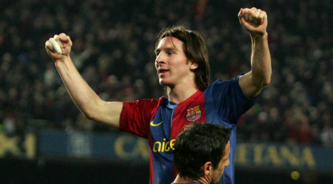 Lionel Messi saat mencetak hattrick ke gawang Madrid pada 2007 (skysports)