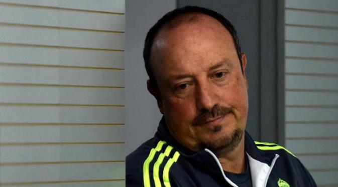 Rafael Benitez dipecat dari kursi pelatih Real Madrid pada Senin (4/1/2016) waktu setempat. (AFP/Gerard Julien)