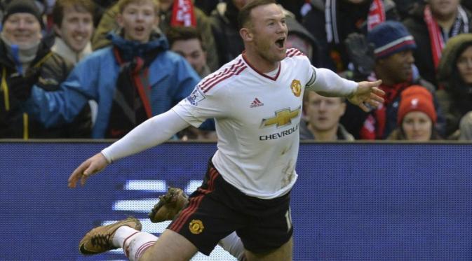 Video highlights Wayne Rooney mencetak gol kemenangan Manchester United saat melawan Liverpool (17/1/2016) di Premier League.