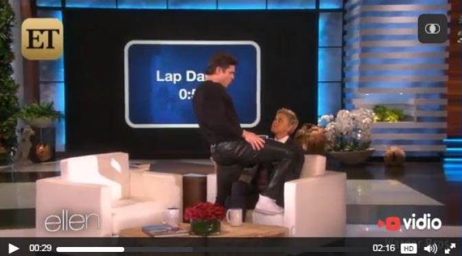 Zac Efron dan Ellen DeGeneres (via vidio.com)