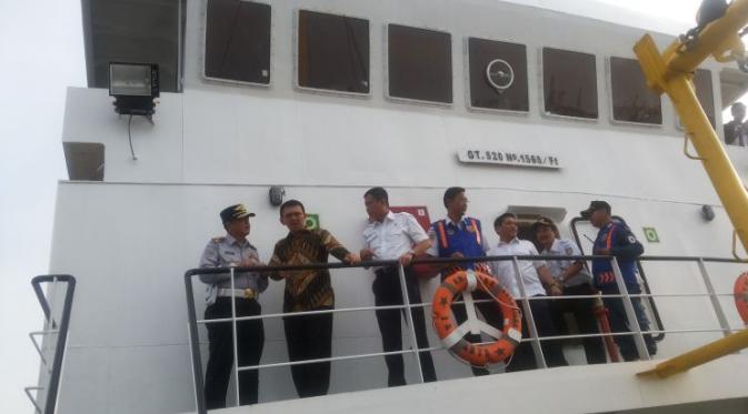 Menteri Perhubungan Ignasius Jonan meluncurkan beroperasinya kapal perintis untuk rute pelayaran Jakarta-Kepulauan Seribu. (Foto: Ilyas/Liputan6.com)