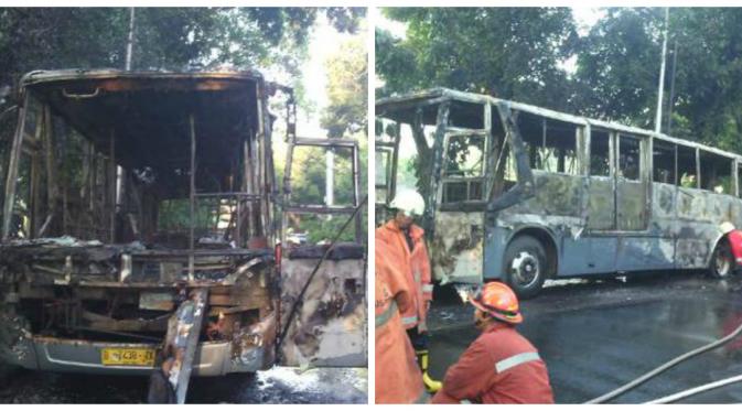 Api membakar hampir seluruh badan bus Transjakarta.