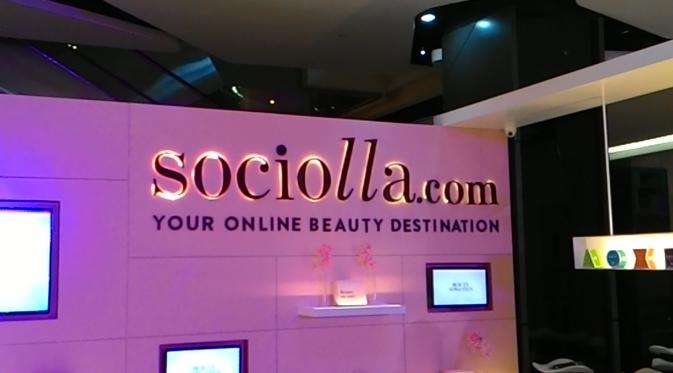 Sociolla Pop Up hadir di Atrium Plaza Indonesia pada 29 Januari-24 Februari 2016.