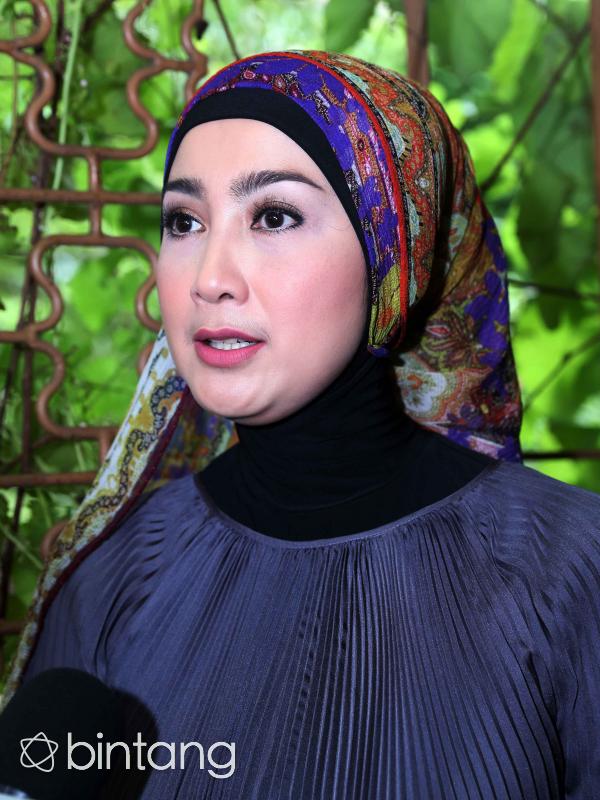 Desy Ratnasari Sekarang - Biasa Artis Terus Jadi Politisi, Desi