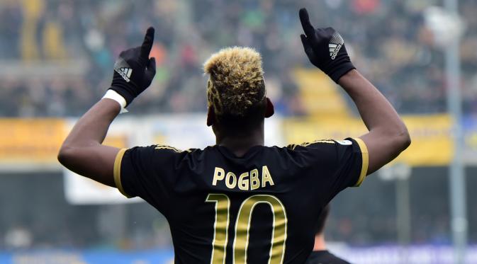 Ekspresi Paul Pogba setelah mencetak gol ke gawang Chievo dalam lanjutan Serie A Italia di Stadion Marc'Antonio Bentegodi, Minggu (31/1/2016). (AFP/Giuseppe Cacace)
