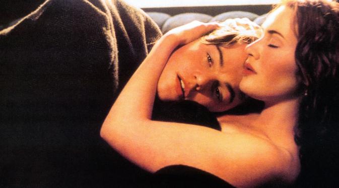 12 Hal Ini Tunjukkan Kedekatan Leonardo DiCaprio dan Kate Winslet. Sumber : glamourmagazine.co.uk.